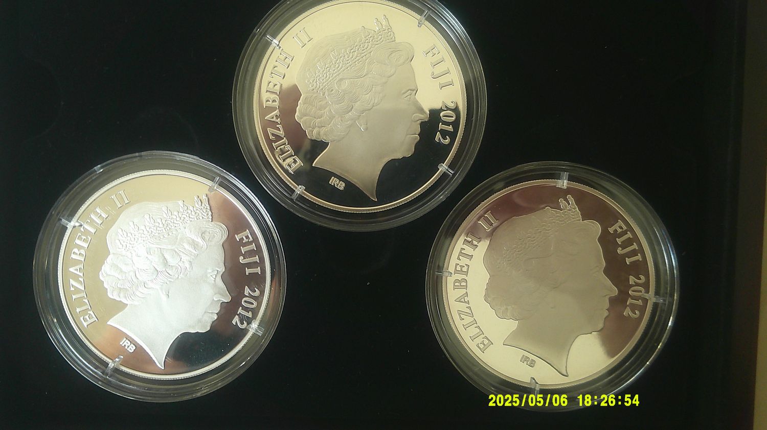Fiji 10 Dollars x 3   -  2012 (Diamond Jubilee) PDHR