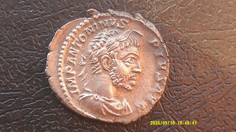 Elagabalus Denarius - 221 AD