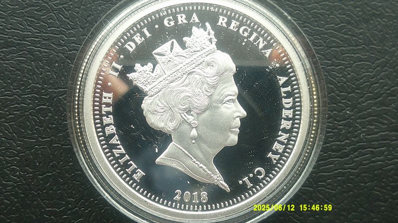 Alderney Five Pounds Silver Proof - 2018 (65th Anniversary of the Coronation  PDHR