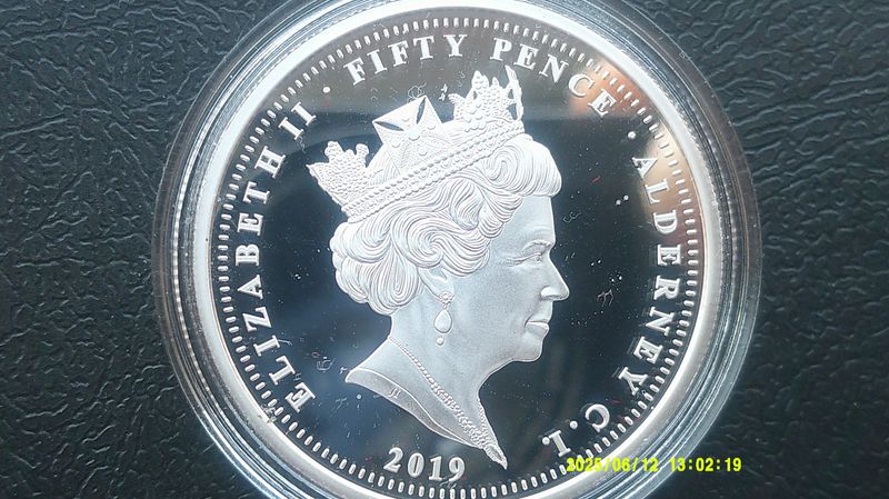 Alderney Fifty Pence Silver Proof - 2019  (SWord Beach) PDHR