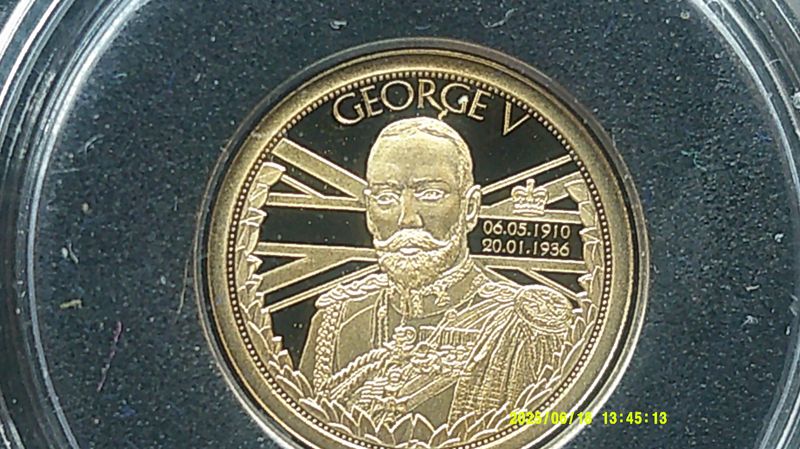 THe Year of the Three Kings Gold Set  - 2017