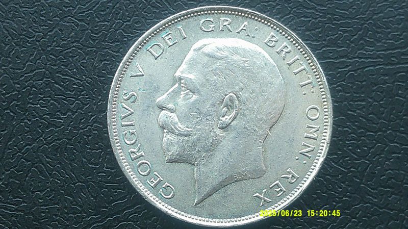 1923  -  Halfcrown