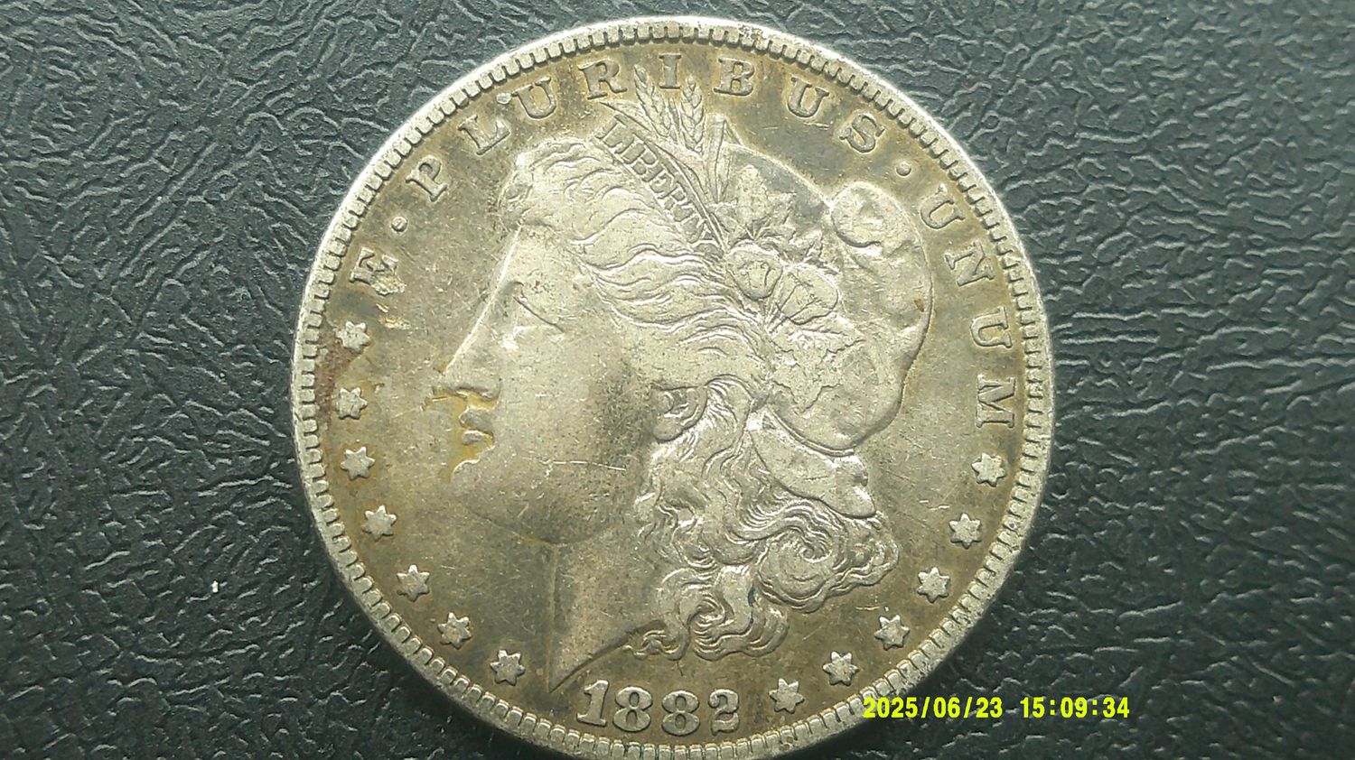 United States Dollar - 1882 (Philadelphia)