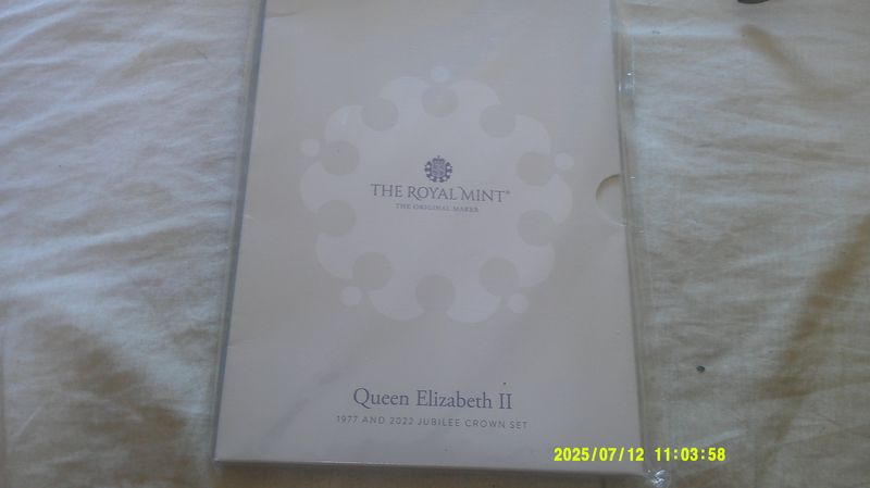 2017 & 2022 Jubilee Crown Set