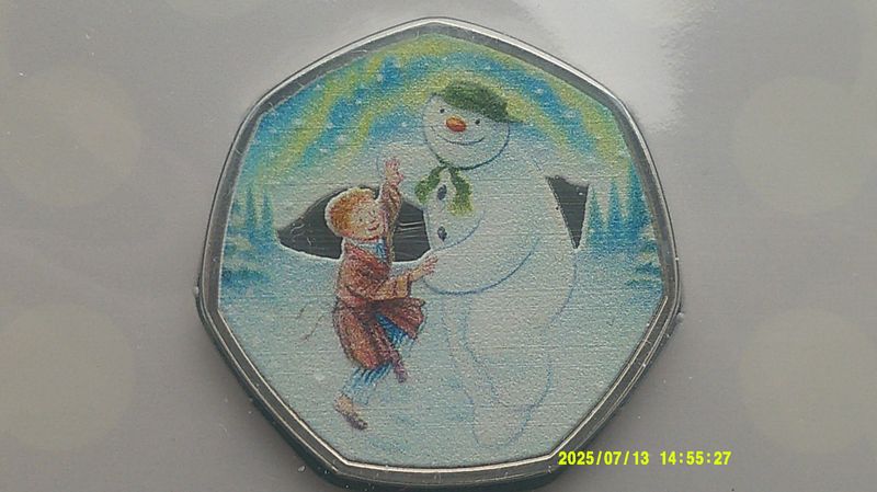 2023 - Fifty Pence (Snowman Coloured)