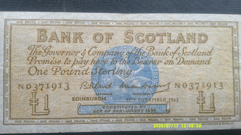 Bank of Scotland £1  -  1962
