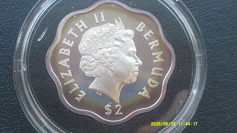 Bermuda Two Dollars - 2000  (Millennium)