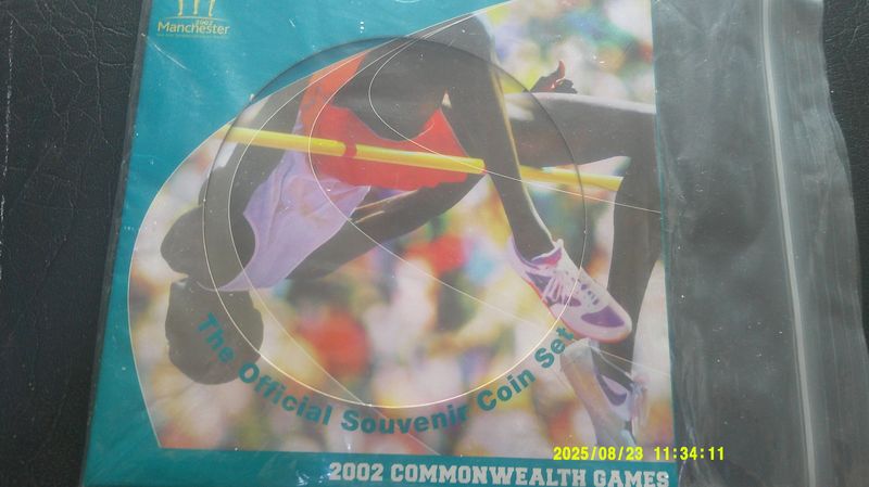 2002 - Commonwealth Games Mint £2 Set  MRPD2