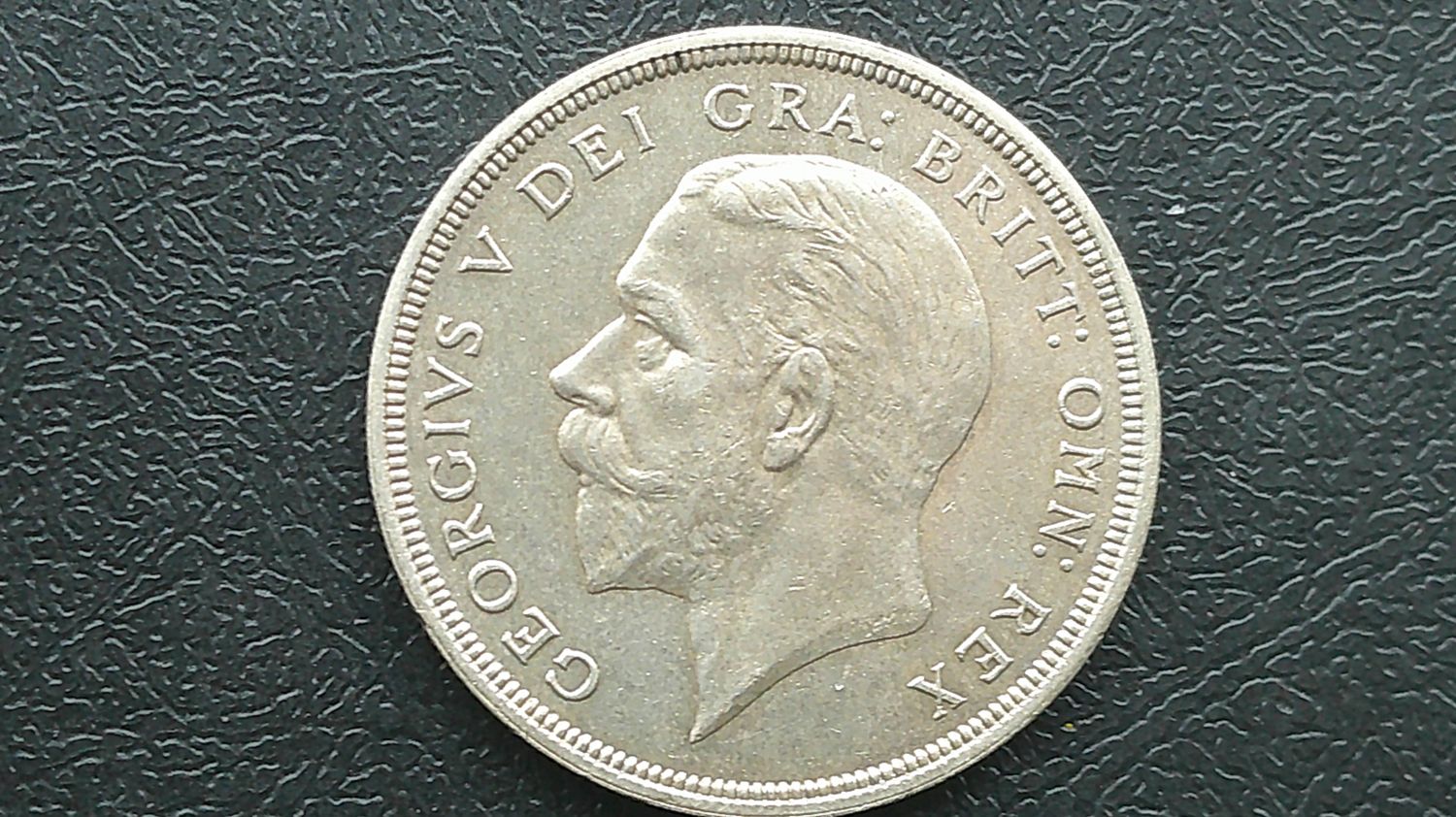 1933 - Crown 1933 - Crown