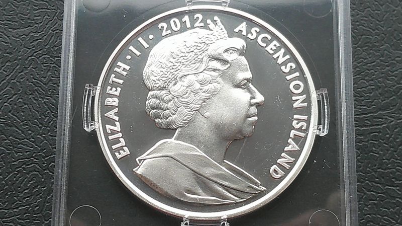 Ascension Island Silver Proof One Crown - 2012(Lifetime of Service)