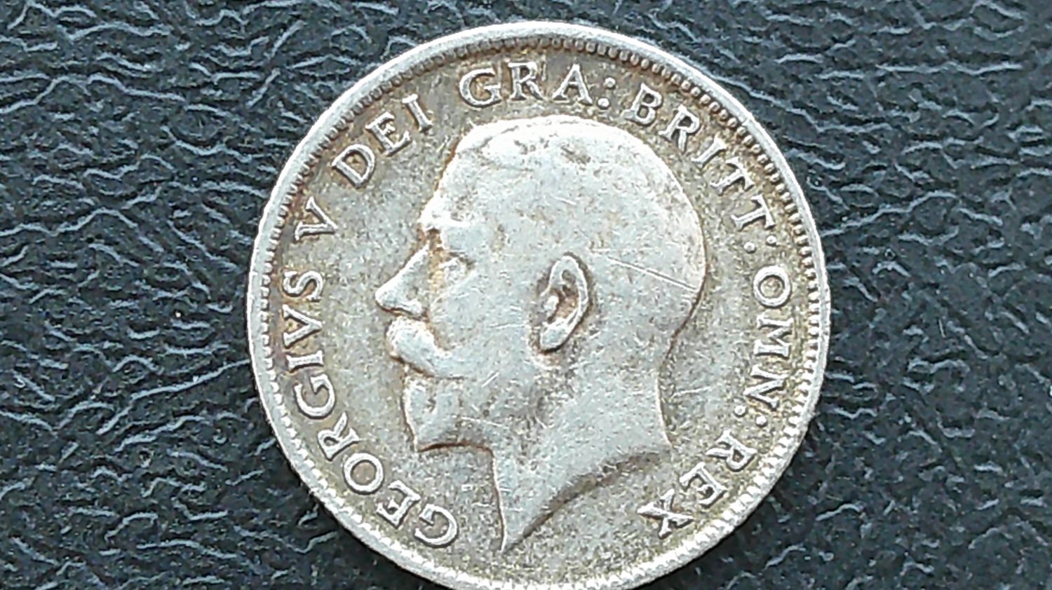1916 - Sixpence