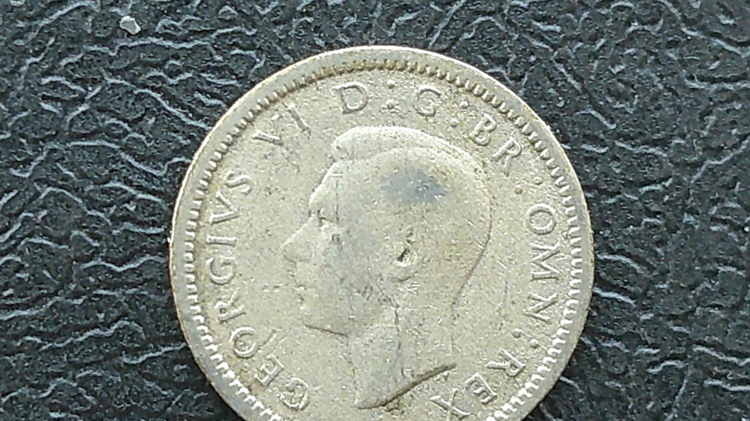 1942  -  Silver Threepence