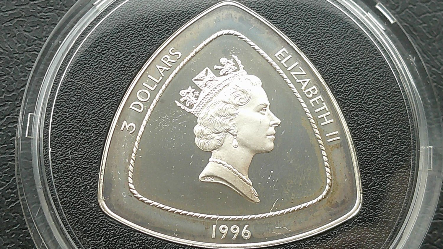 Bermuda Three  Dollars - 1996  MRPD