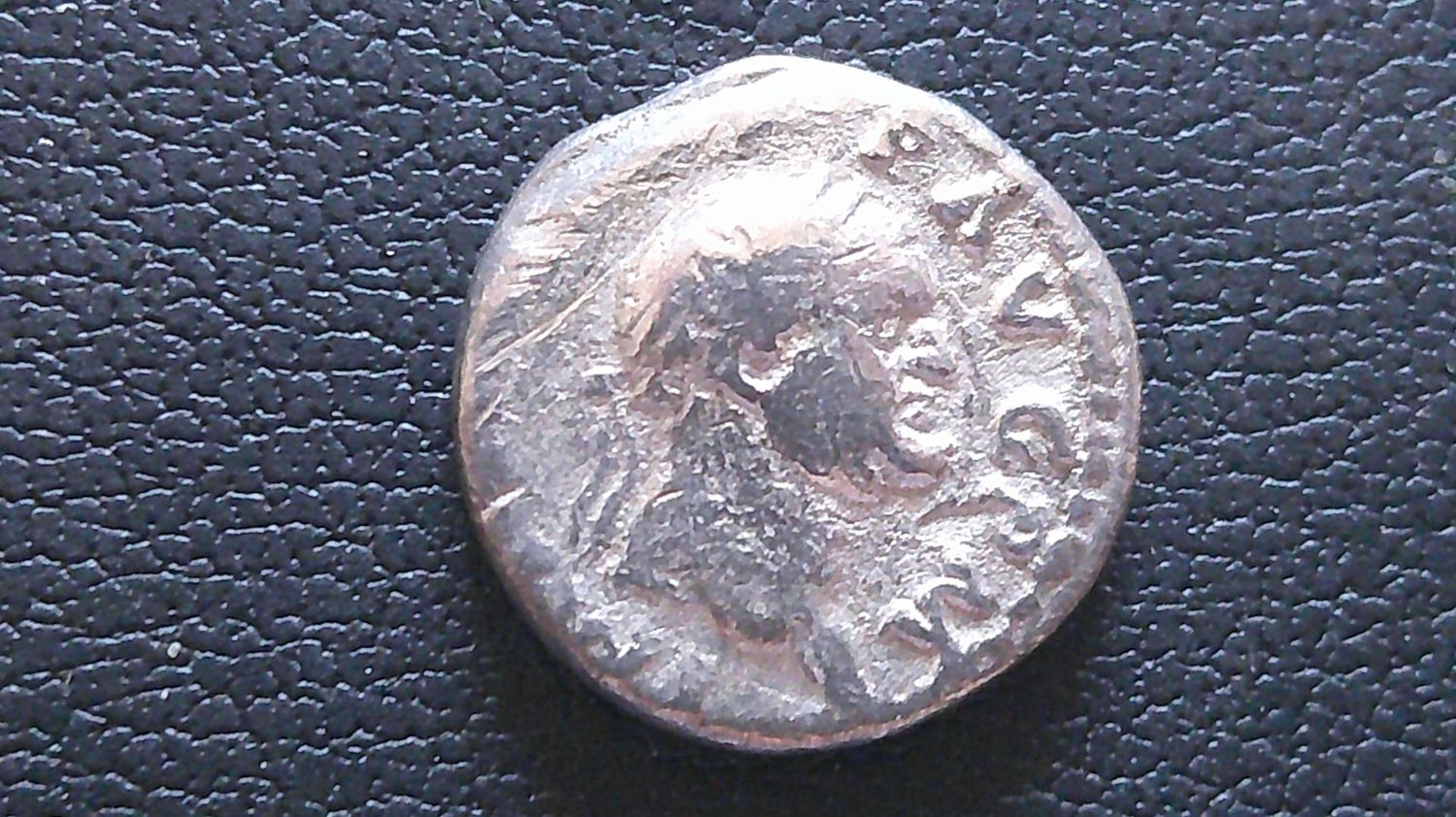 Roman Denarius - 69 - 79 AD (Vespasian)