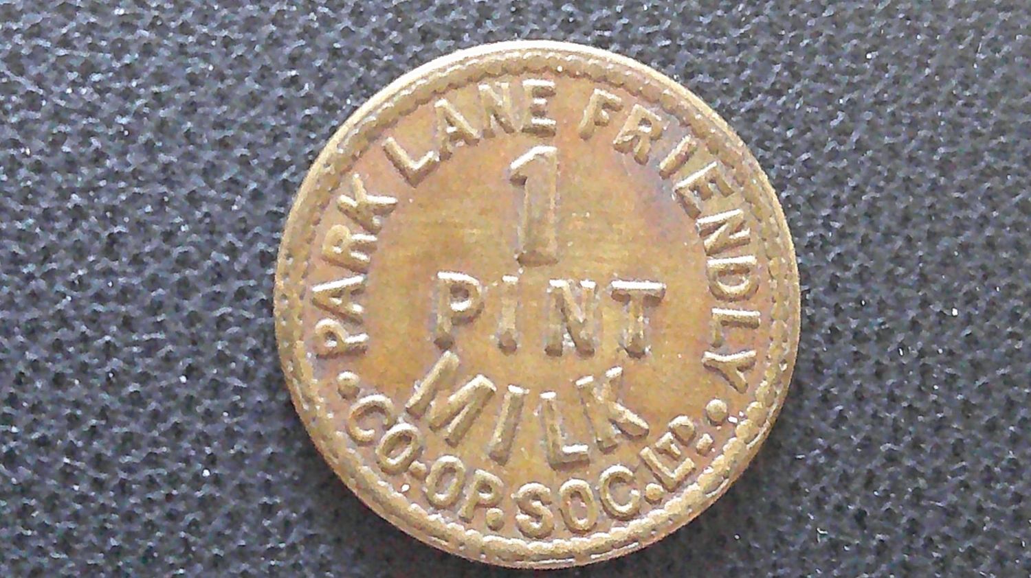 Park Lane Friendly Coop  Society Limited 1 Pint Milk