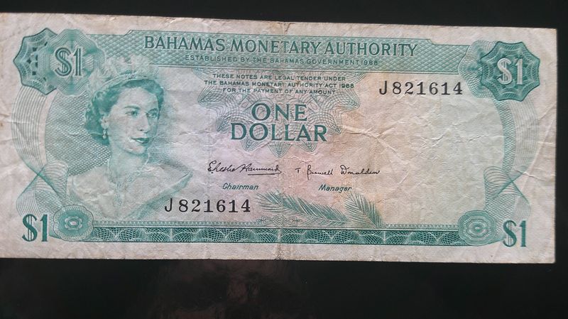 Bahamas 1 Dollar - 1968