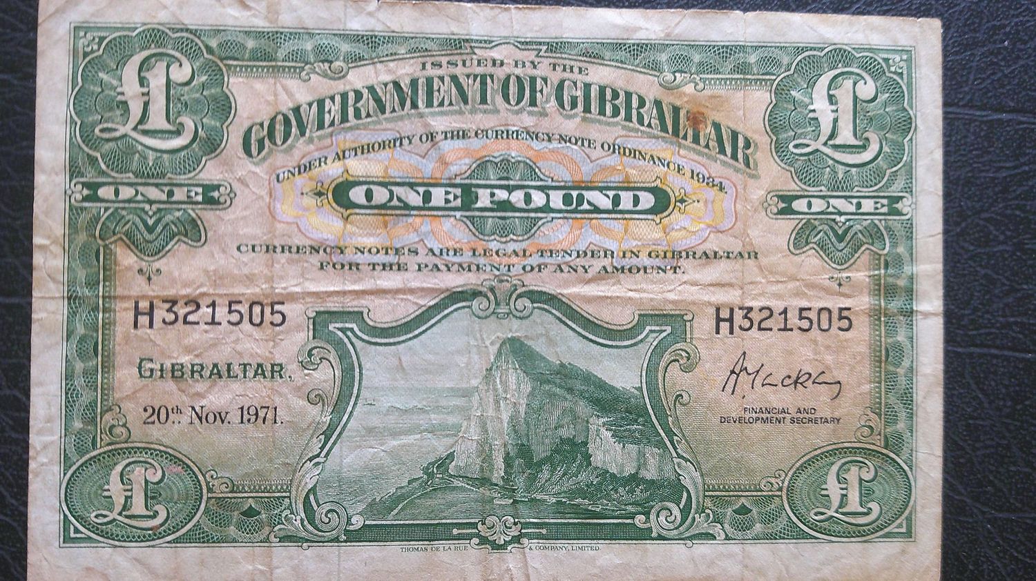 Gibraltar £1 - 1971  Scarce