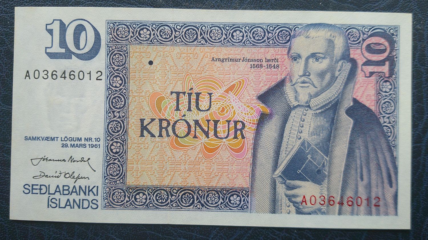 Iceland 10 Kronur - 1981