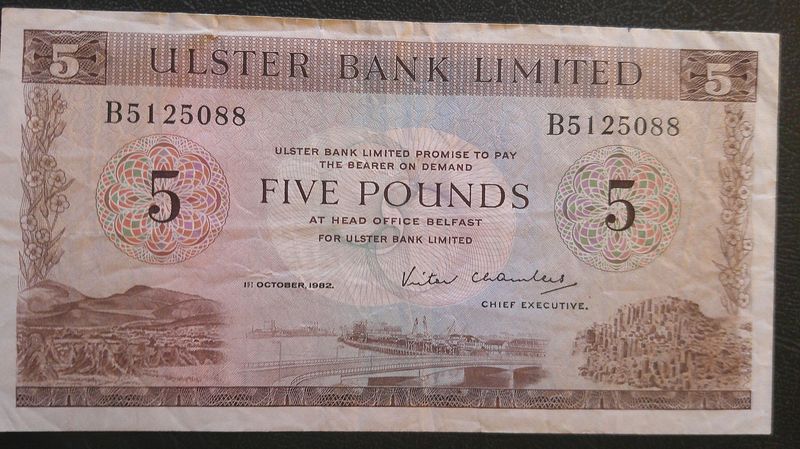 Ulster Bank £5 - 1982