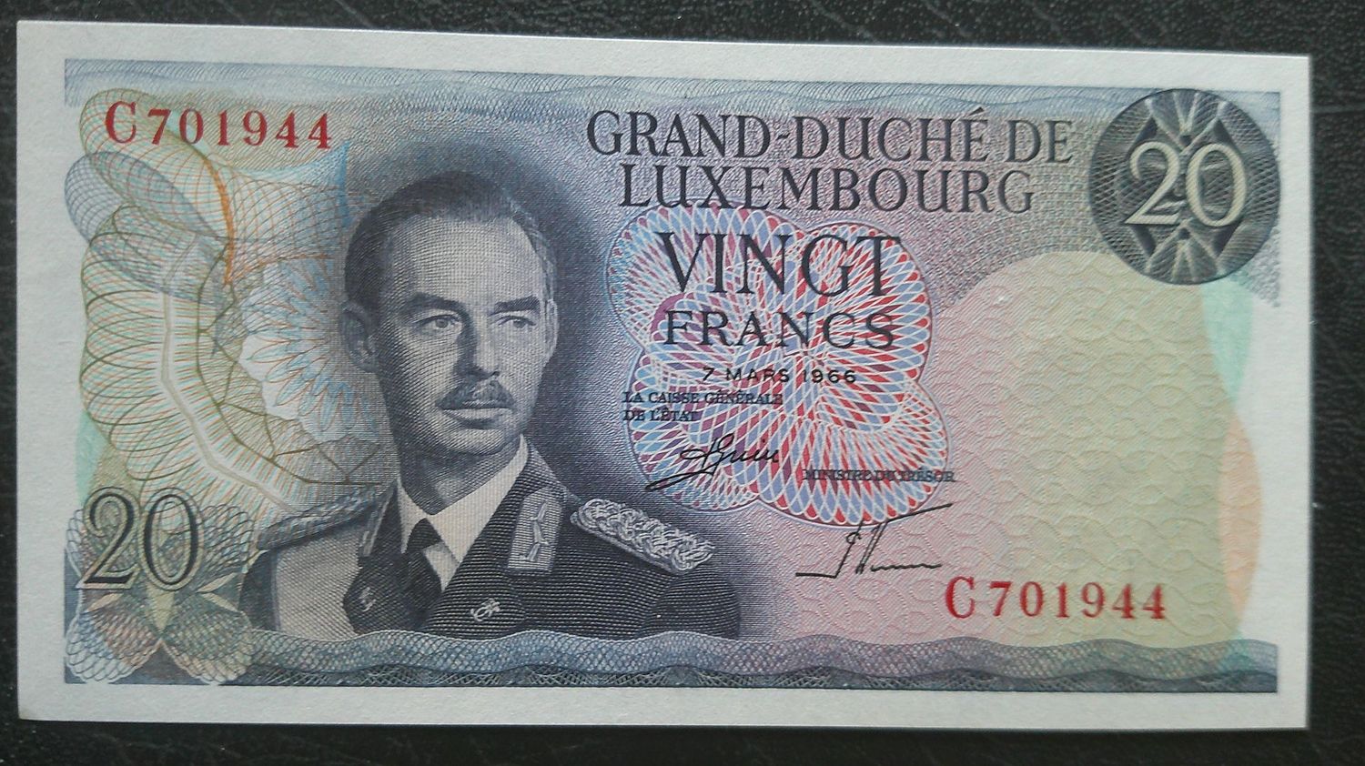 Luxembourg 20 Francs - 1966