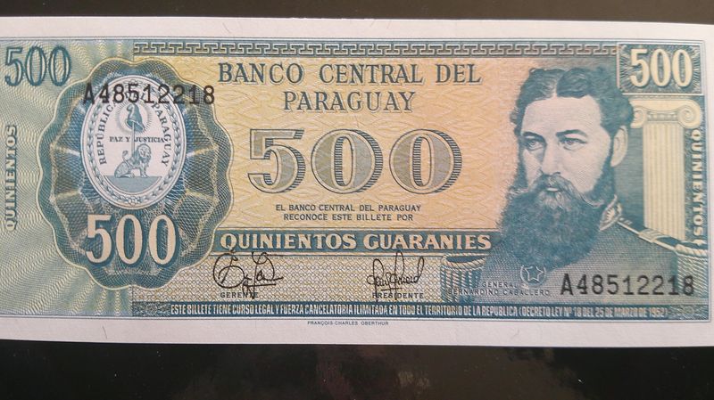 Paraguay 500 Guarani  -  L1952