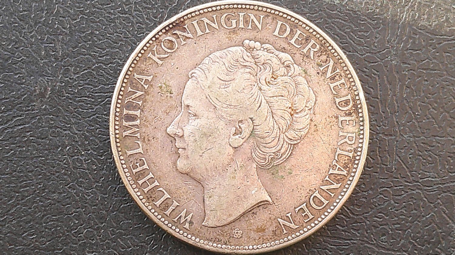 Netherlands 2-1/2 Gulden - 1937