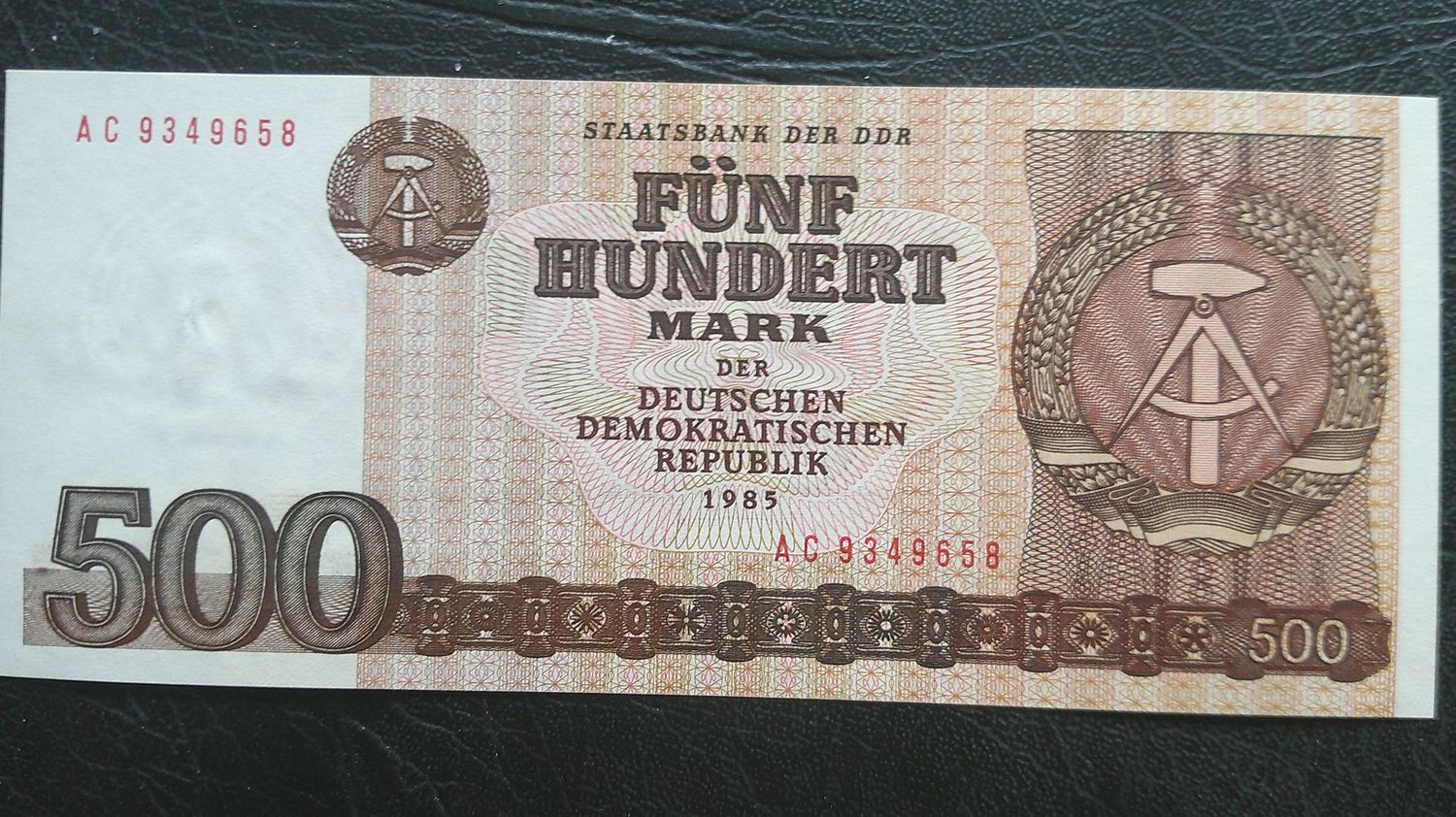 German Democratic Republic 500 Marks - 1985 German Democratic Republic 500 Marks - 1985