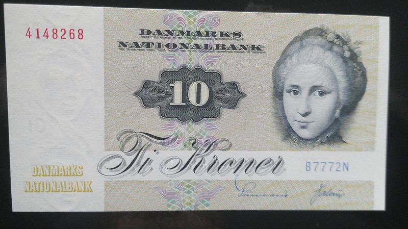 Denmark 10 Kroner - 1977