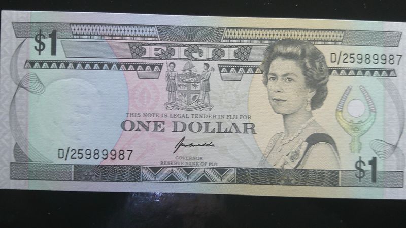 Fiji 1 Dollar  -  1987-88