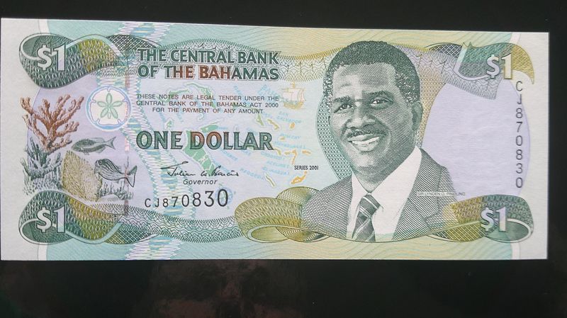 Bahamas 1 Dollar - 2001