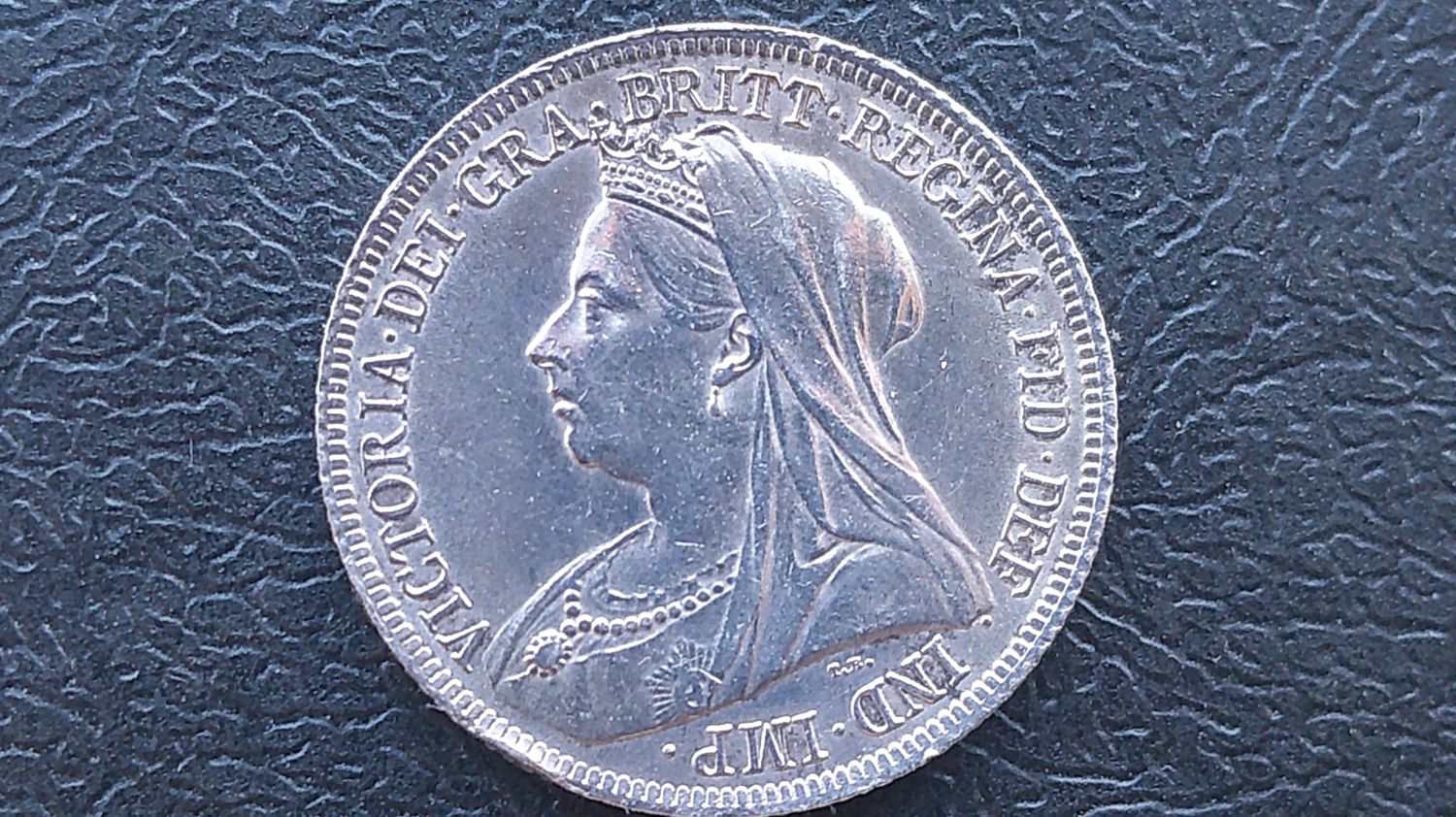 1900  -  Shilling