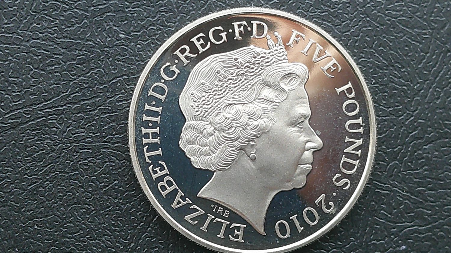 Five Pound Crown  -  2010 (Best of Britain)