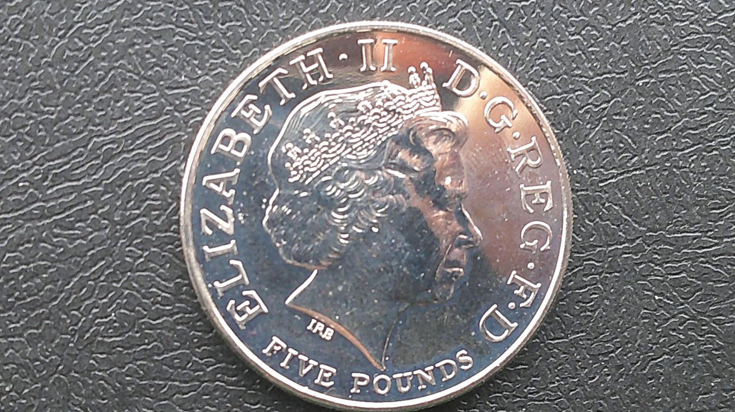 Five Pound Crown  -  2005  (Trafalgar Series Victory)