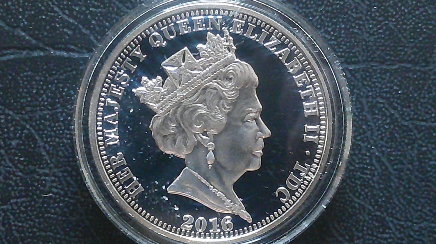 Tristan Da Cunha Five Pounds Silver Proof - 2016 (Queens 90th Birthday) HRPD1 Tristan Da Cunha Five Pounds Silver Proof - 2016 (Queens 90th Birthday) HRPD1