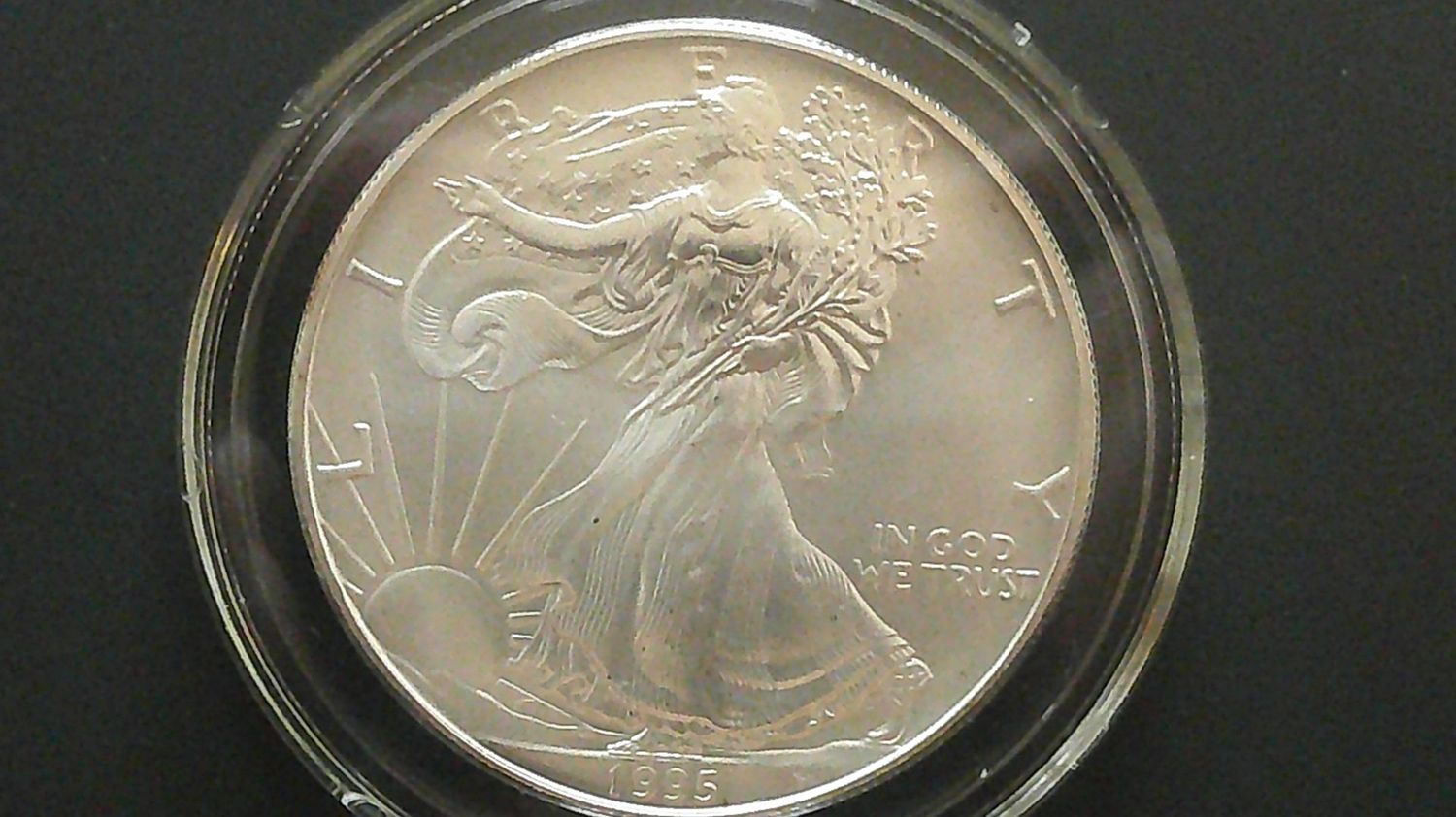 United States Silver Dollar - 1995 (Eagle) United States Silver Dollar - 1995 (Eagle)