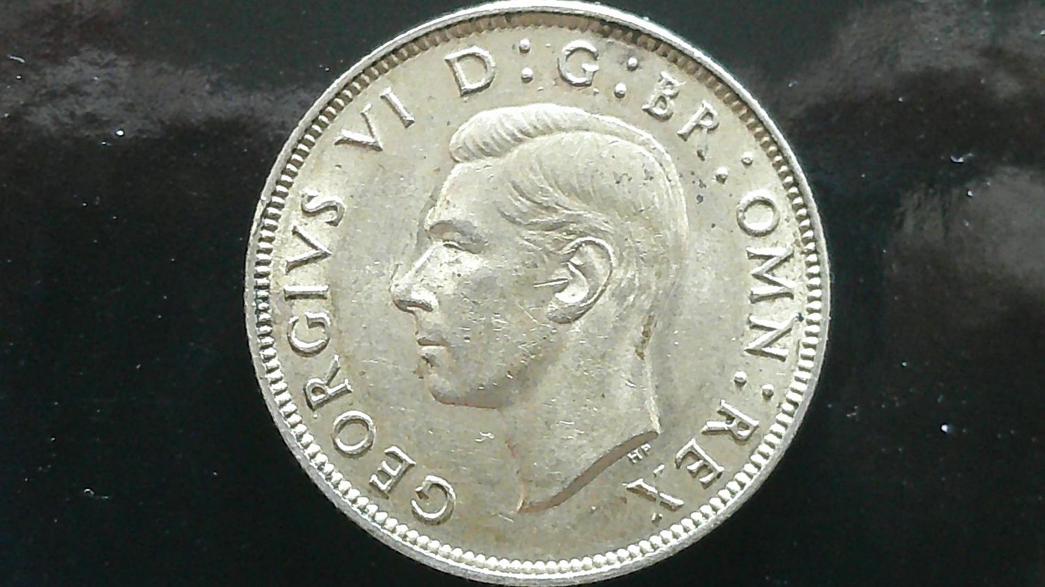1943  -  Two Shillings