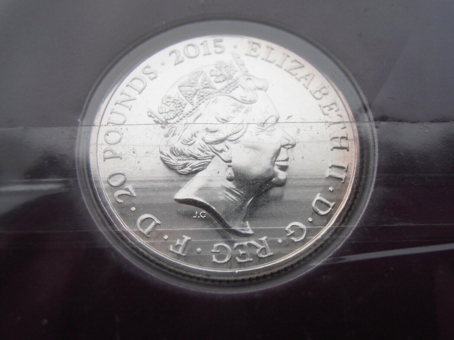 Silver Twenty Pounds - 2015 (The Longest Reigning Monarch) MRPD1 Silver Twenty Pounds - 2015 (The Longest Reigning Monarch) MRPD1