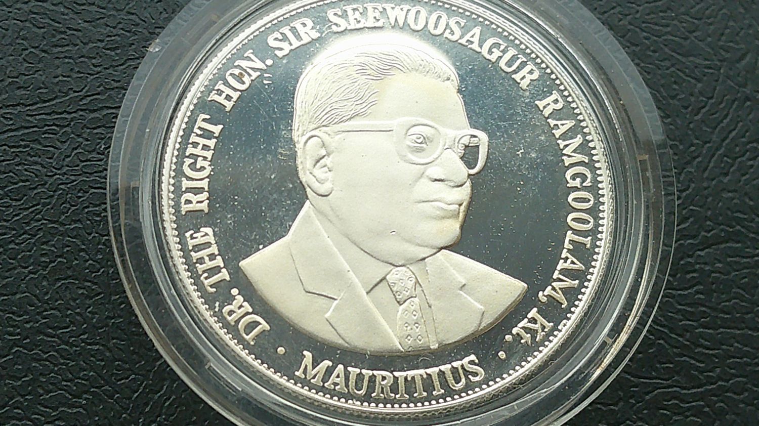 Mauritius 25 Rupees - 1978 (10th Anniversary of Independence) MRPD2 Mauritius 25 Rupees - 1978 (10th Anniversary of Independence) MRPD2