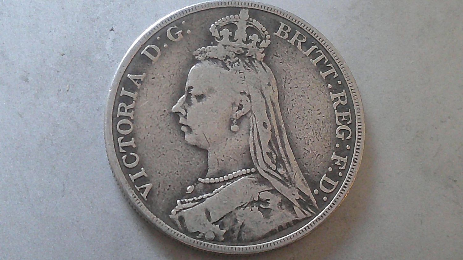 1889 - Crown