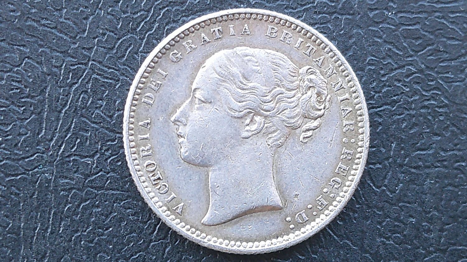 1874 - Shilling (Die 9)