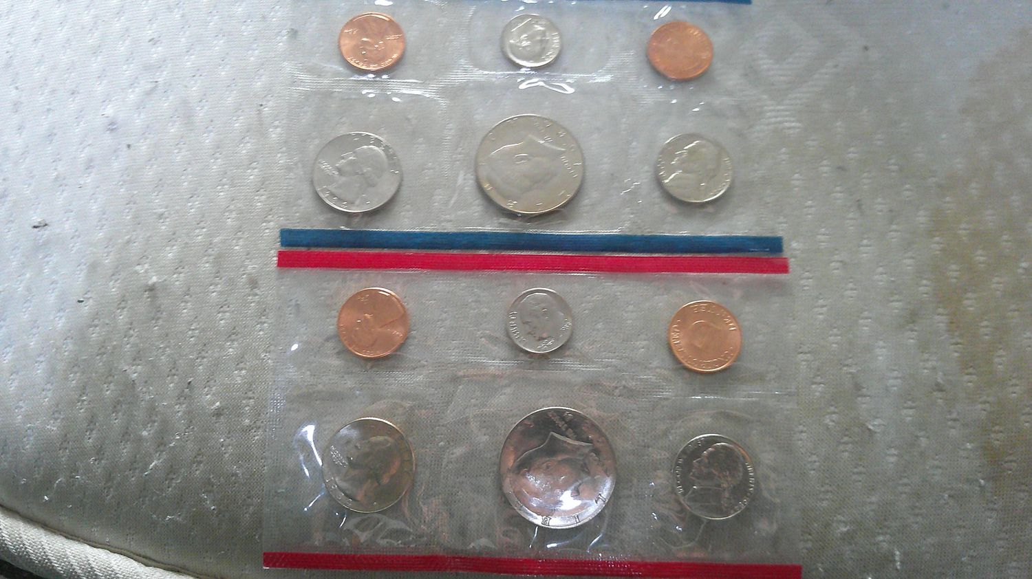 United States D & P Mint Set - 1984 United States D & P Mint Set - 1984