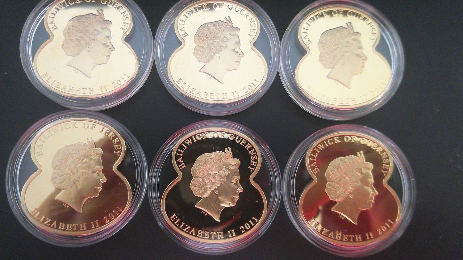 Guernsey £5 Proof Coins - 2011 MRPD2 Guernsey £5 Proof Coins - 2011 MRPD2