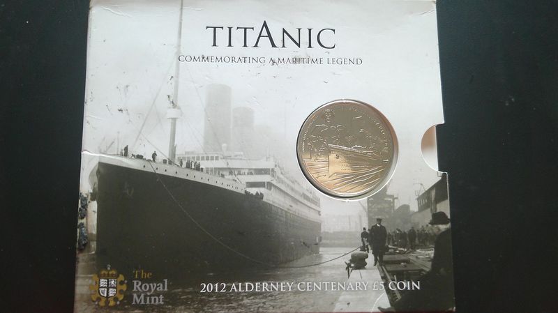 Alderney Five Pounds - 2012 (Titanic) MRPD2