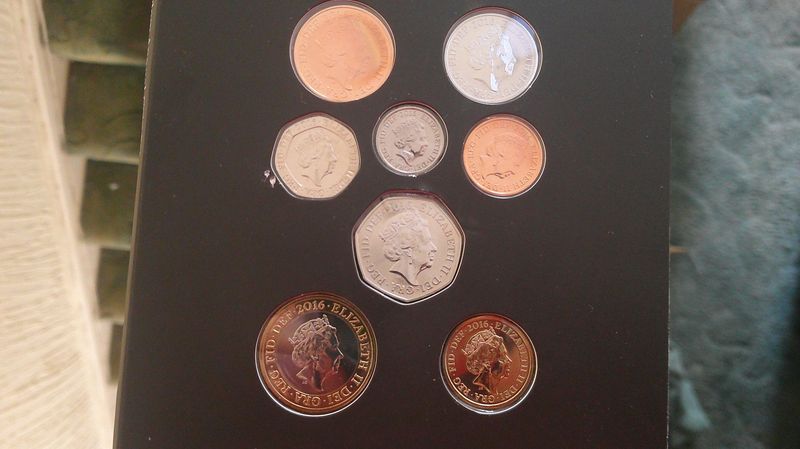 2016 - Uncirculated Coin Set (Annual Coin Set)  MRPD2