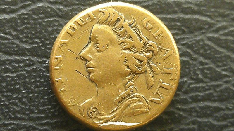Queen Anne One Guinea Coin Weight  (Very Scarce)