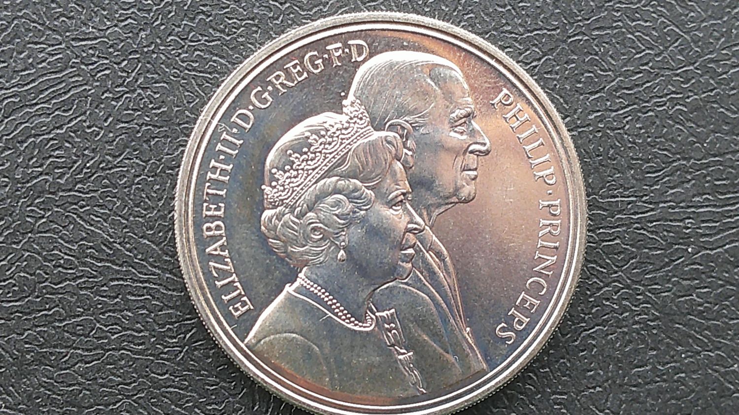 Five Pound Crown - 1997 40th Wedding Anniversary of the Queen & Prince Philip)