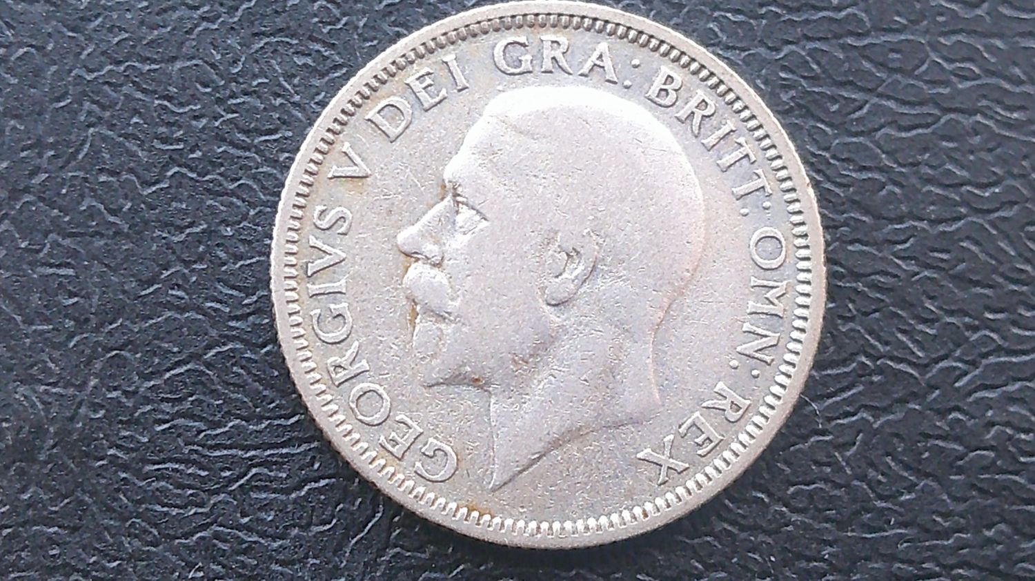1927 - Shilling  (Fourth Issue)