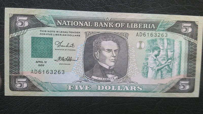 Liberia 5 Dollars - 1989