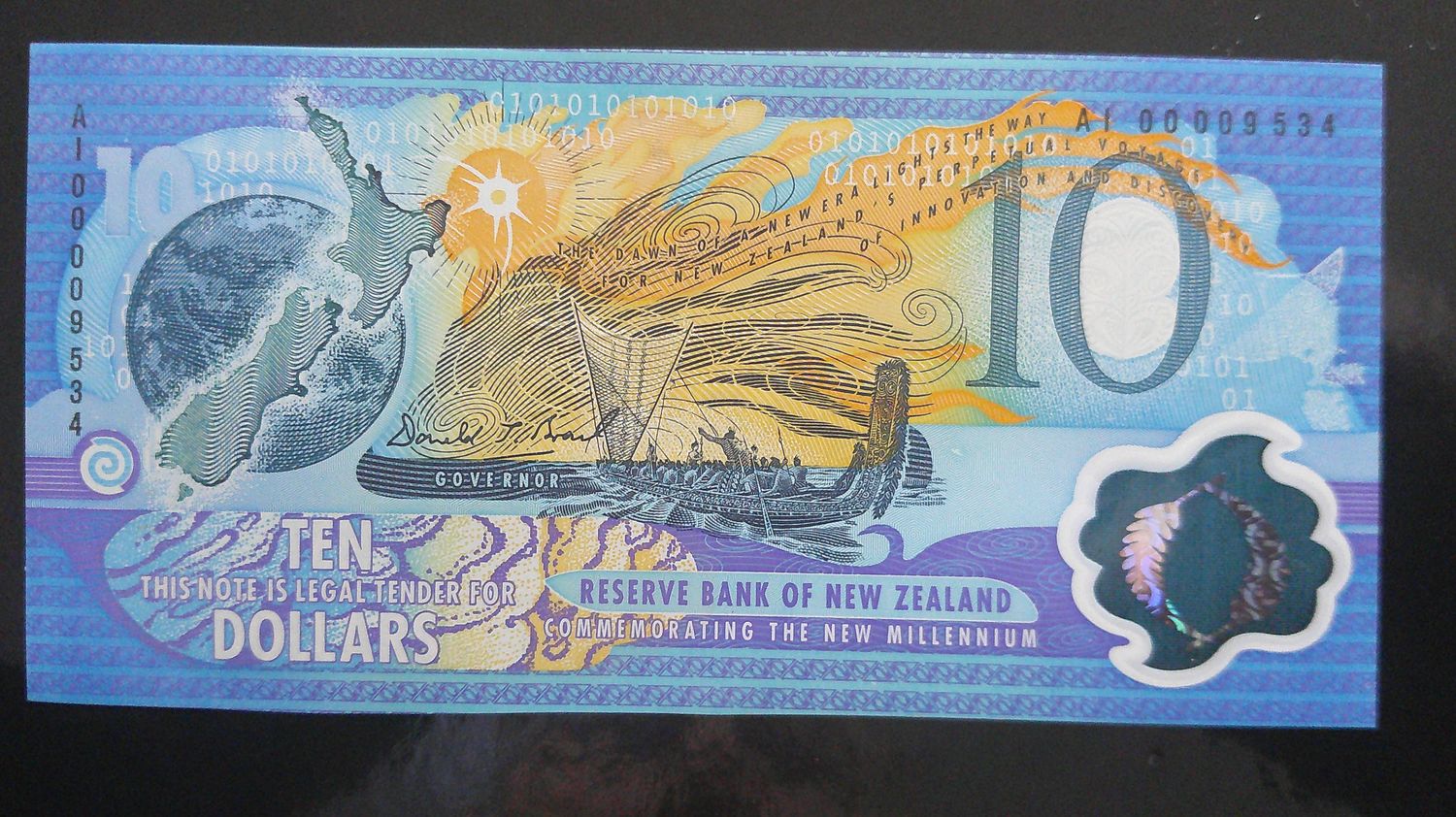 New Zealand 10 Dollars - 2000