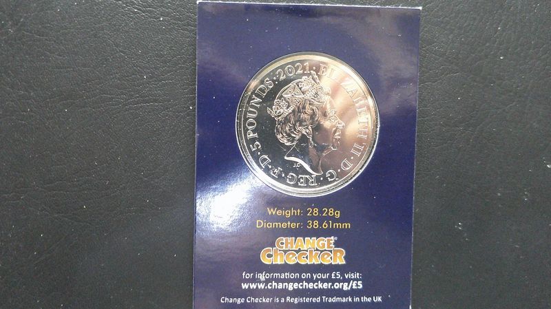 2021 - Five Pounds (Poppy Day)